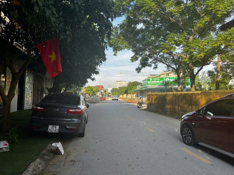 Bán nhà trần Minh Tông